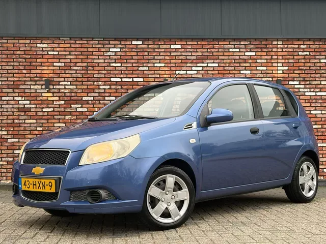 Chevrolet Aveo (2009) — foto 1