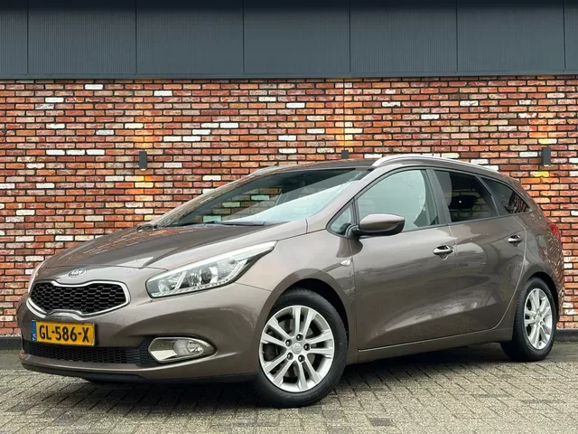 Kia Ceed (2015) — foto 1