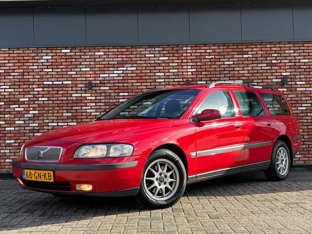 Volvo V70 (2001) — foto 1