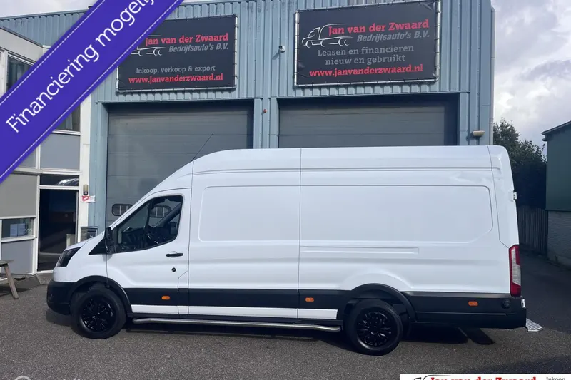 Ford Transit (2023)