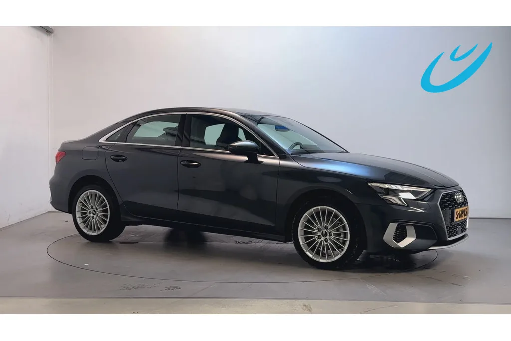 Audi A3 (2023) — foto 1