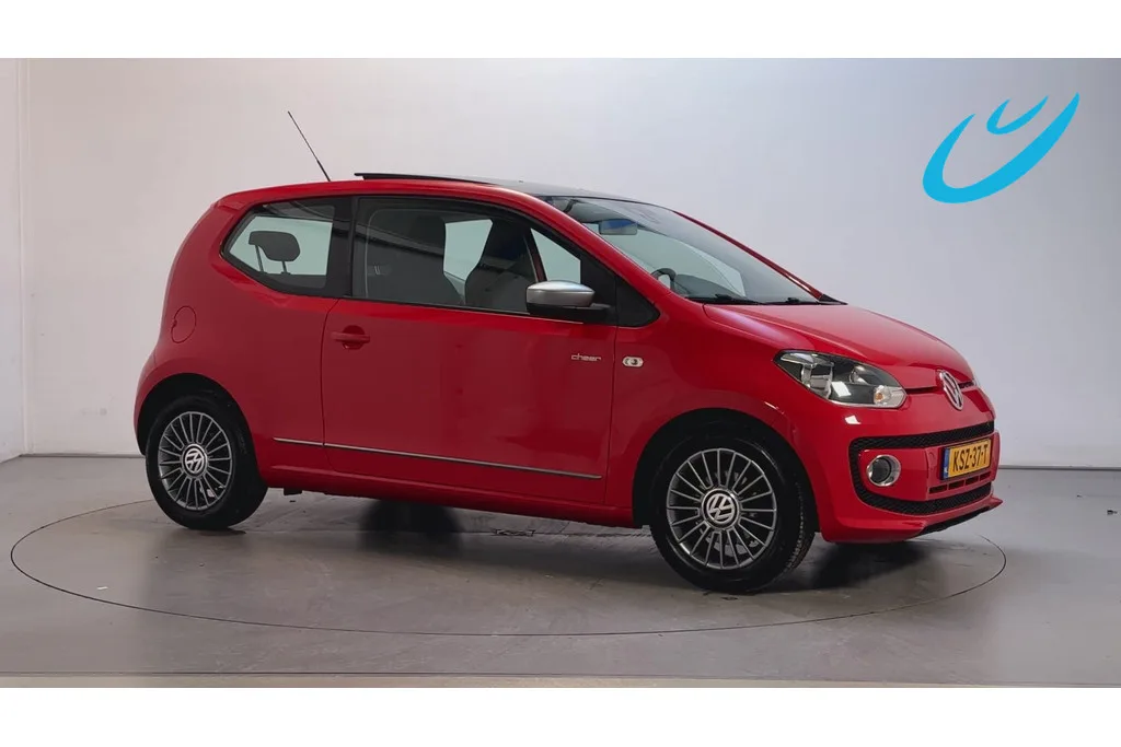 Volkswagen Up! (2013) — foto 1