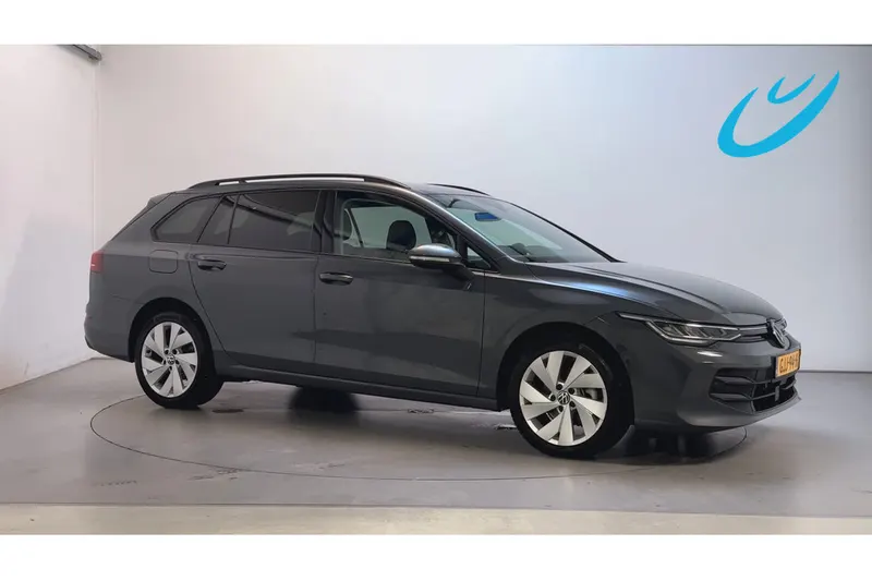 Volkswagen Golf (2024)