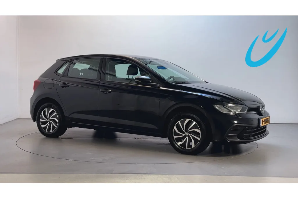 Volkswagen Polo (2023) — foto 1