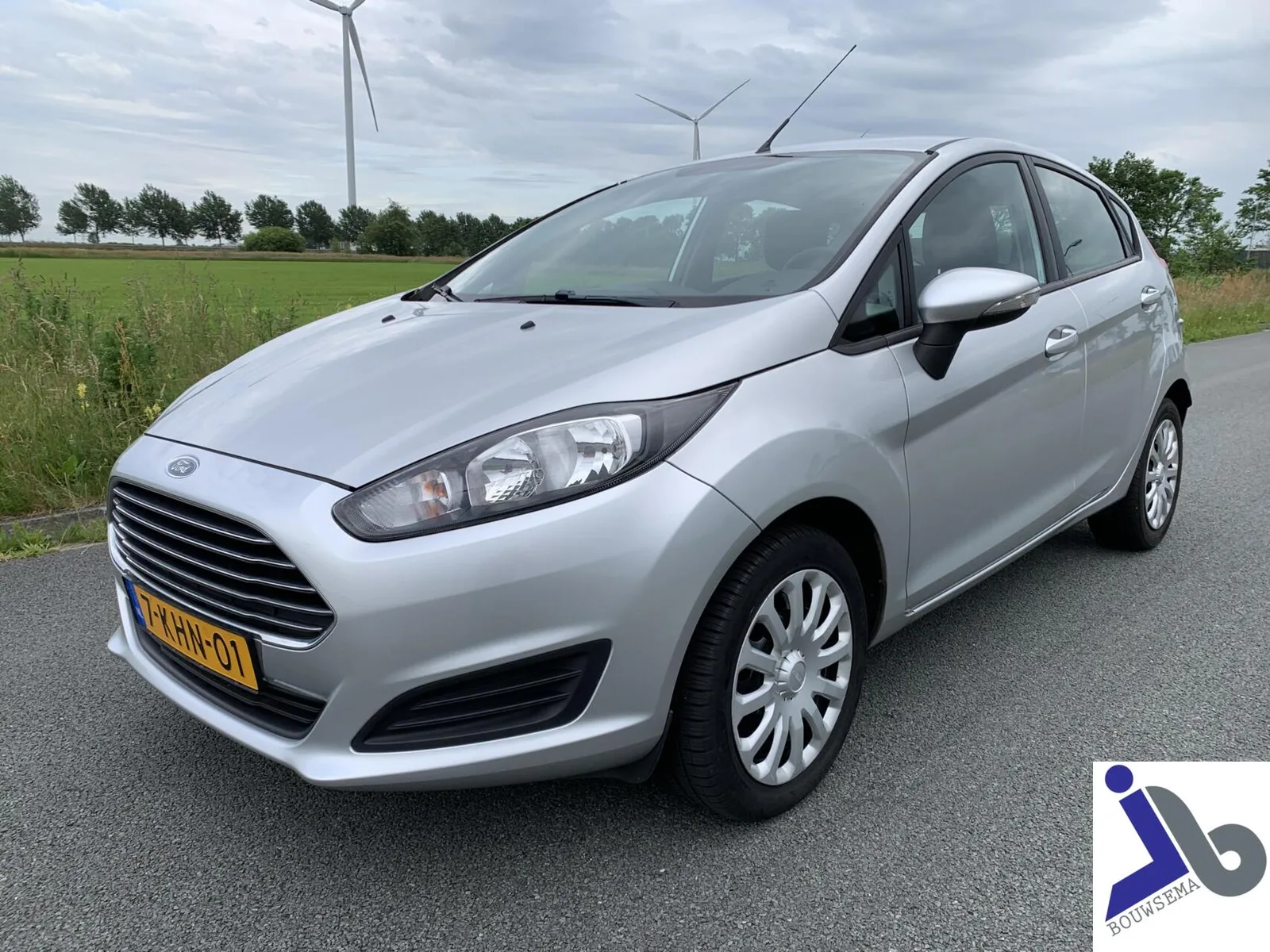 Ford Fiesta (2013) — foto 1