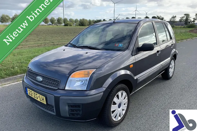 Ford Fusion (2008)