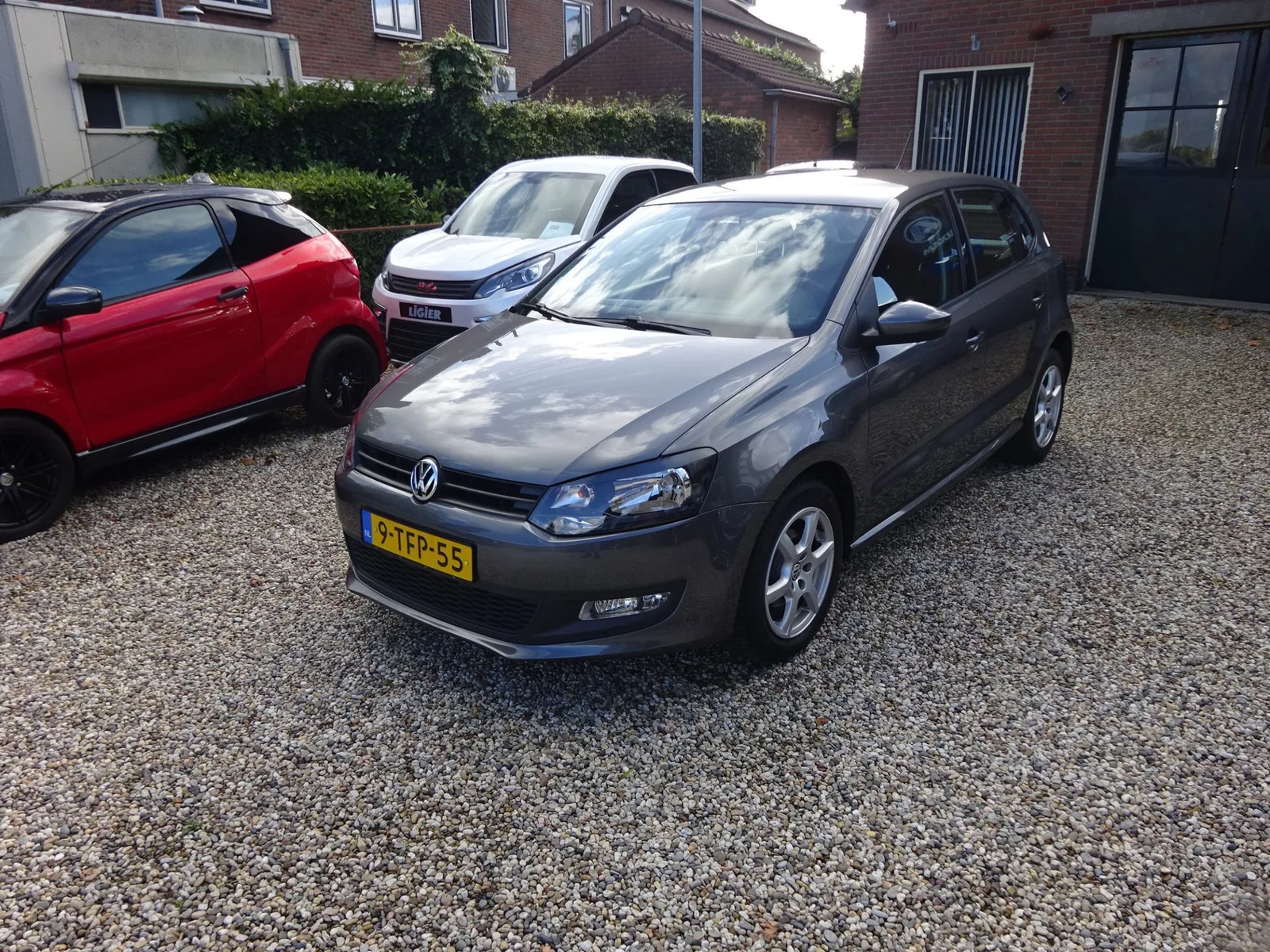 Volkswagen Polo (2012) — foto 1