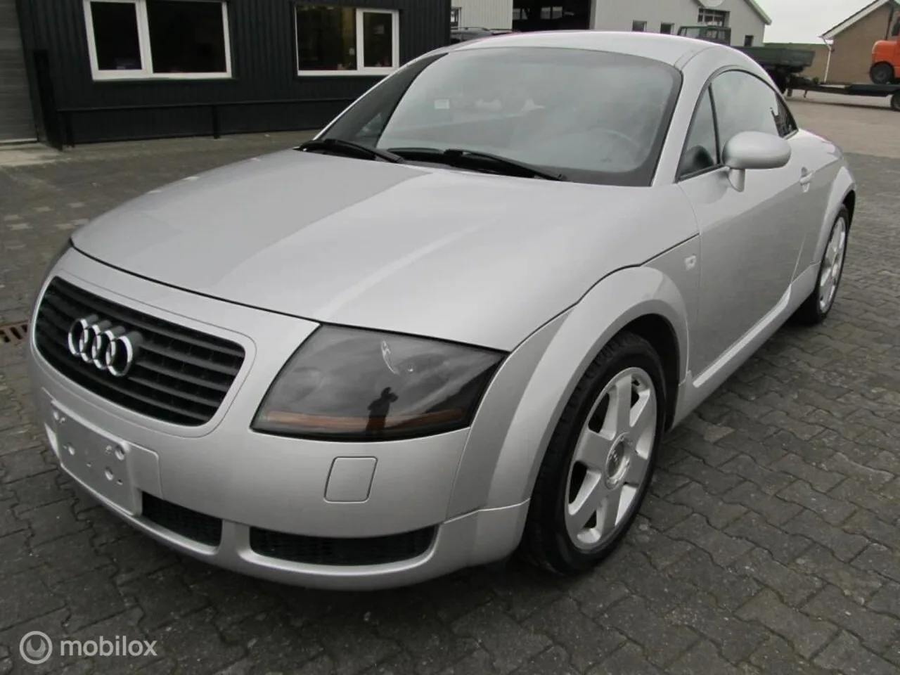 Audi TT (2000) — foto 1