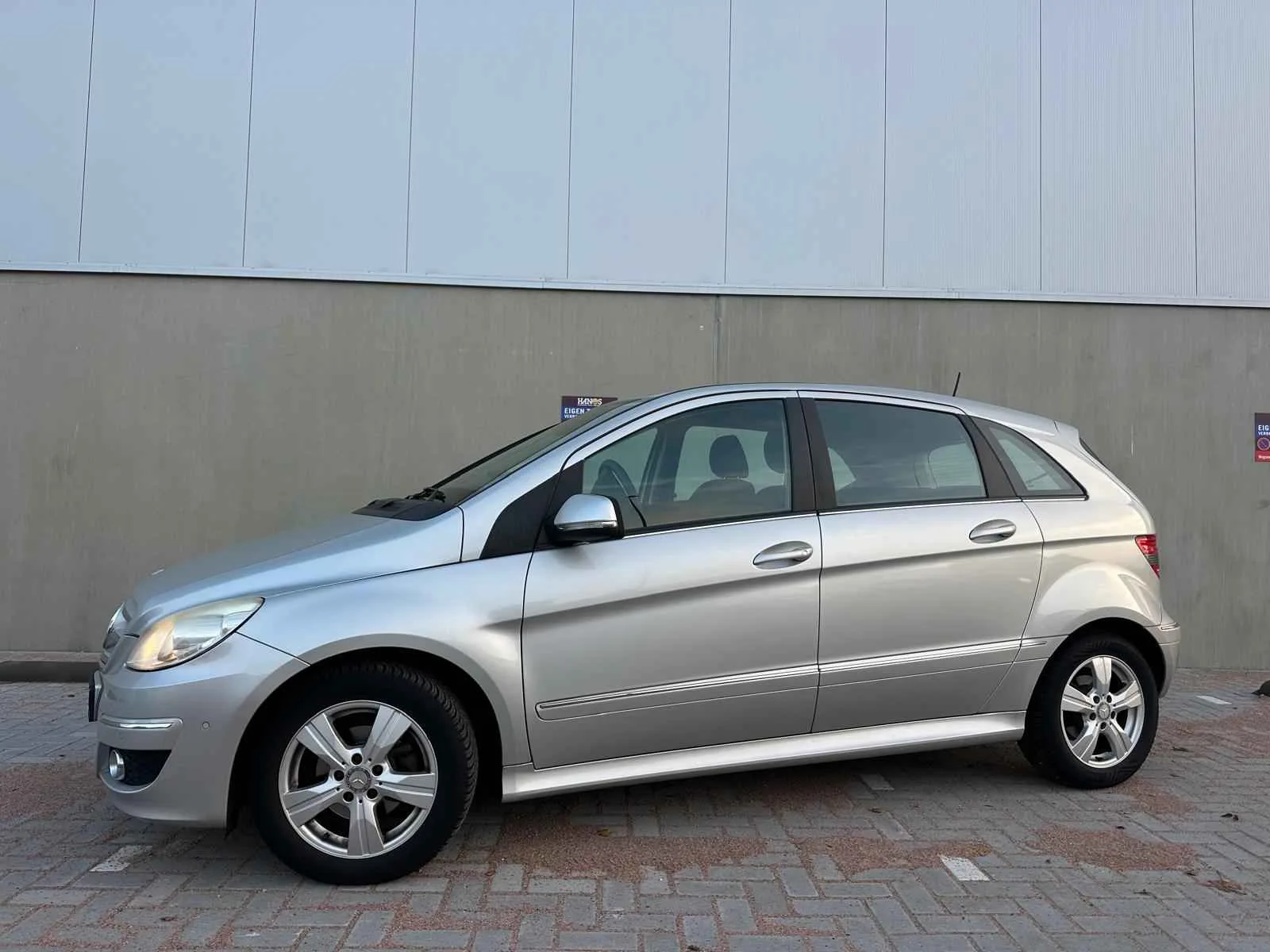 Mercedes-Benz B-Klasse (2010) — foto 1