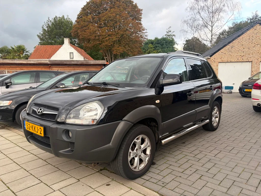 Hyundai Tucson (2010) — foto 1