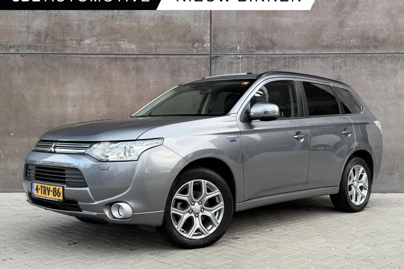 Mitsubishi Outlander (2014)