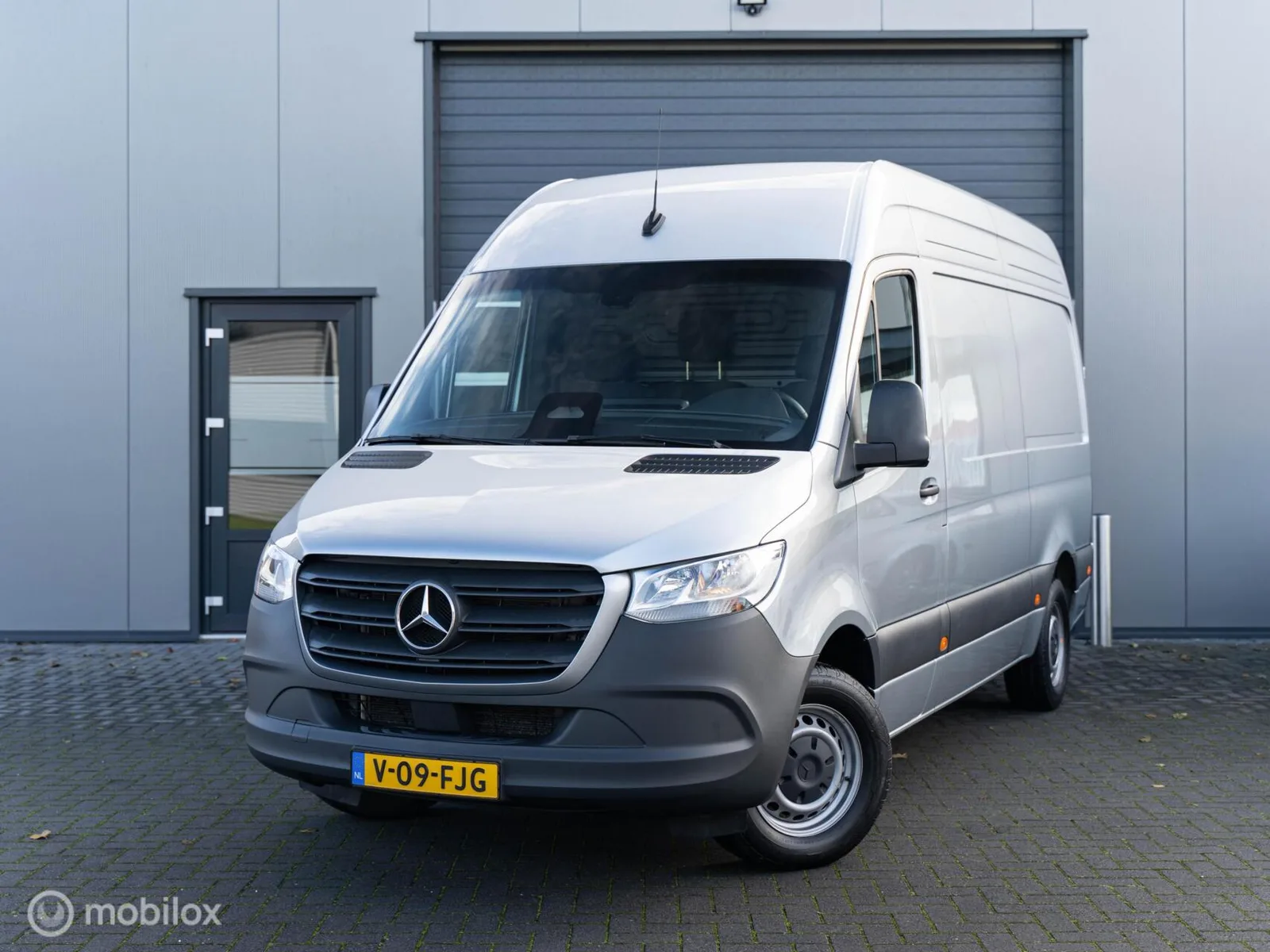 Mercedes-Benz Sprinter (2024) — foto 1
