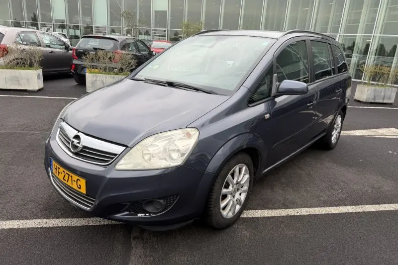 Opel Zafira (2008)