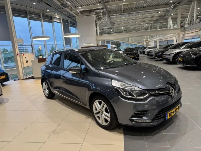 Renault Clio (2018) — foto 1