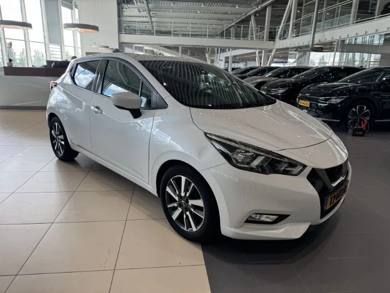 Nissan Micra (2018) — foto 1