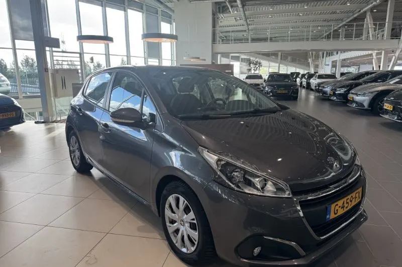 Peugeot 208 (2019)