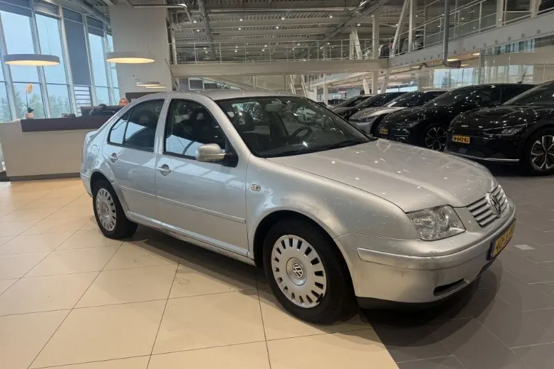 Volkswagen Bora (2002)
