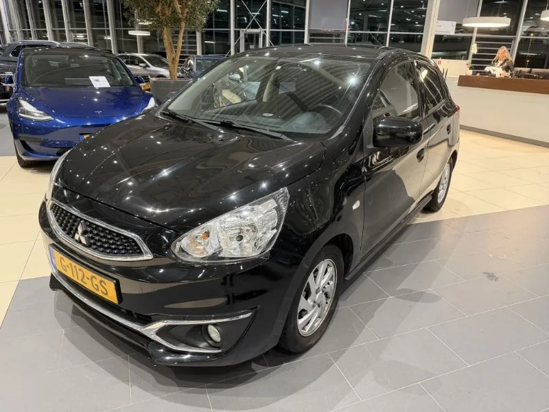 Mitsubishi Space Star (2019) — foto 1