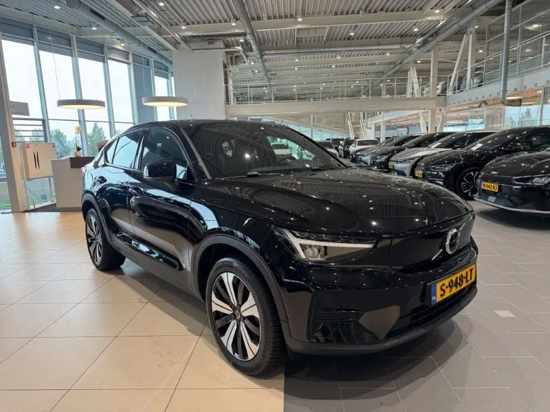 Volvo C40 (2023) — foto 1