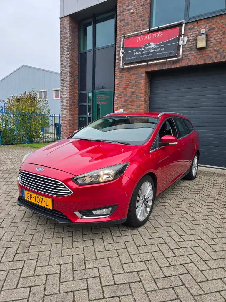 Ford Focus (2015) — foto 1