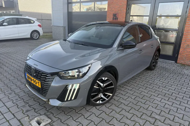 Peugeot 208 (2025)