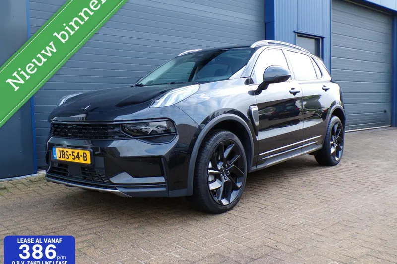 Lynk & Co 01 (2023)