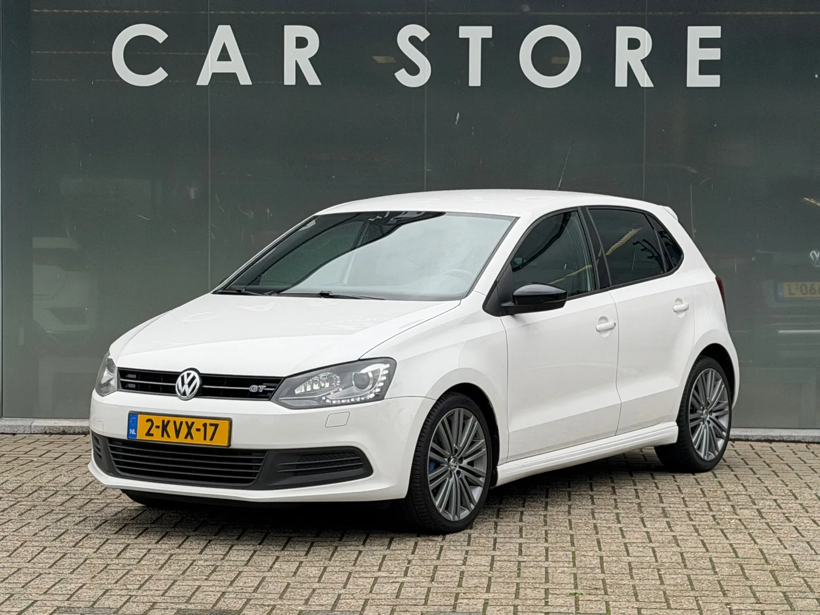 Volkswagen Polo (2013) — foto 1