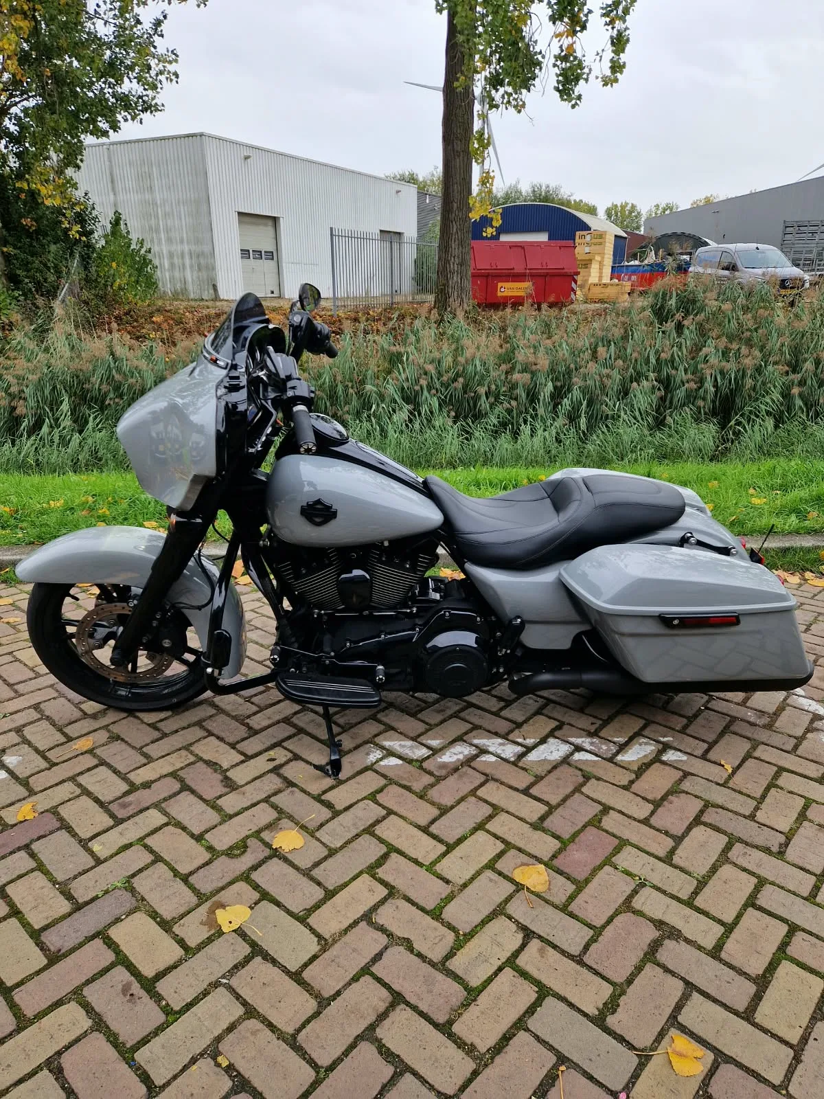 Harley-Davidson Street Glide (2016) — foto 1