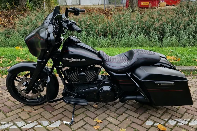 Harley-Davidson Street Glide (2014)