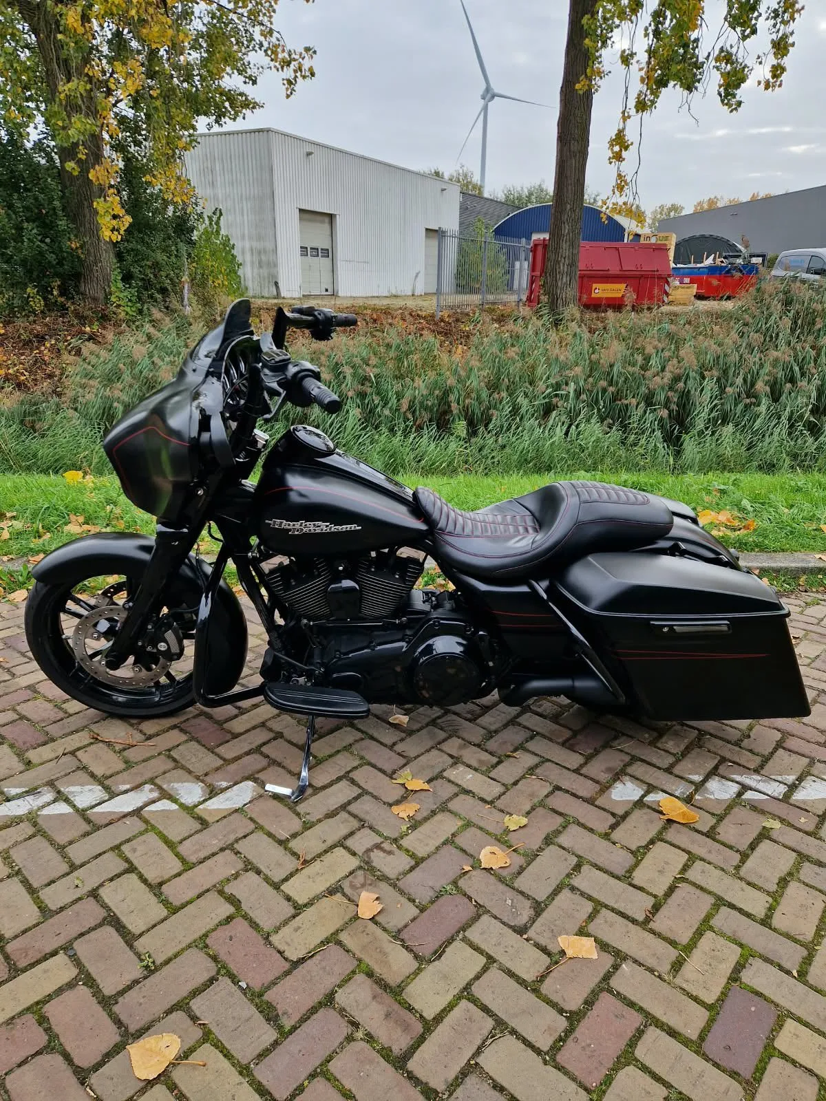 Harley-Davidson Street Glide (2014) — foto 1