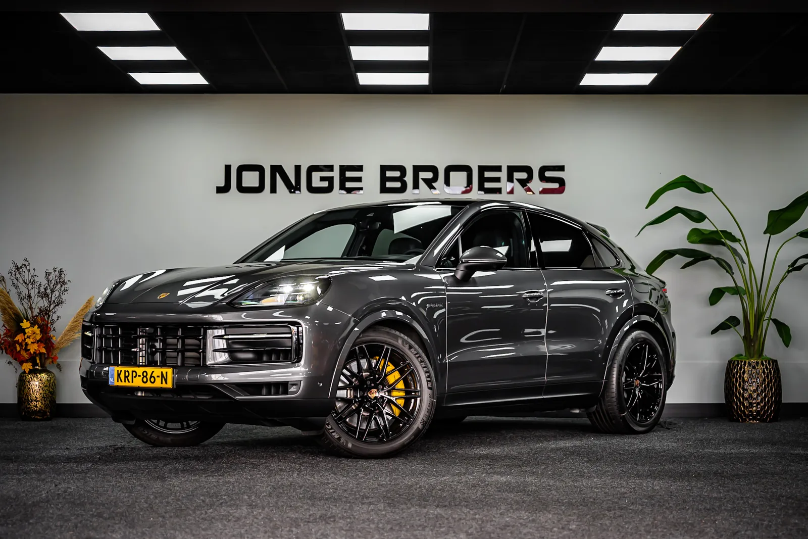 Porsche Cayenne Coupé (2025) — foto 1