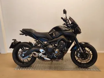 Yamaha MT-09 (2020) — foto 1
