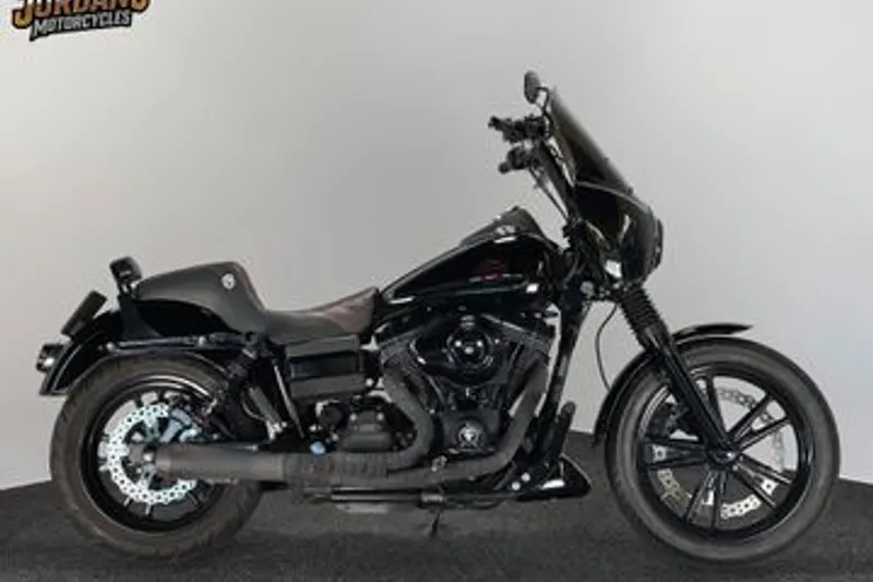 Harley-Davidson Street Bob (2007)