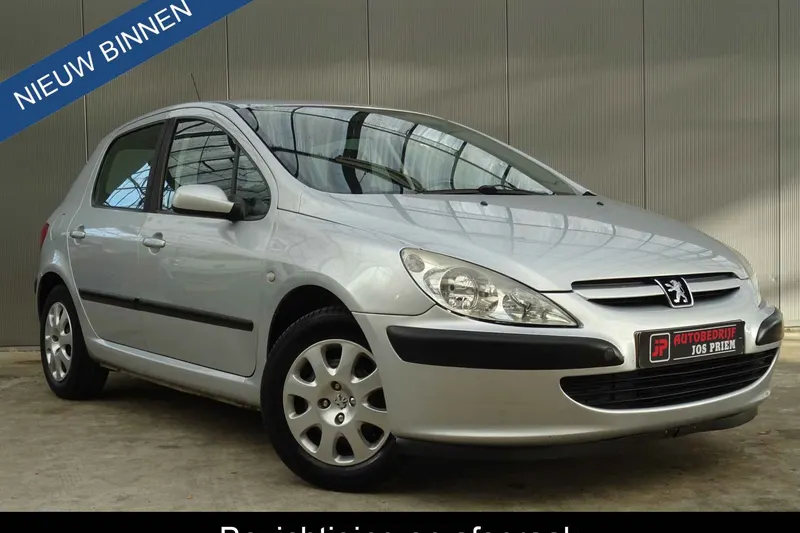 Peugeot 307 (2004)