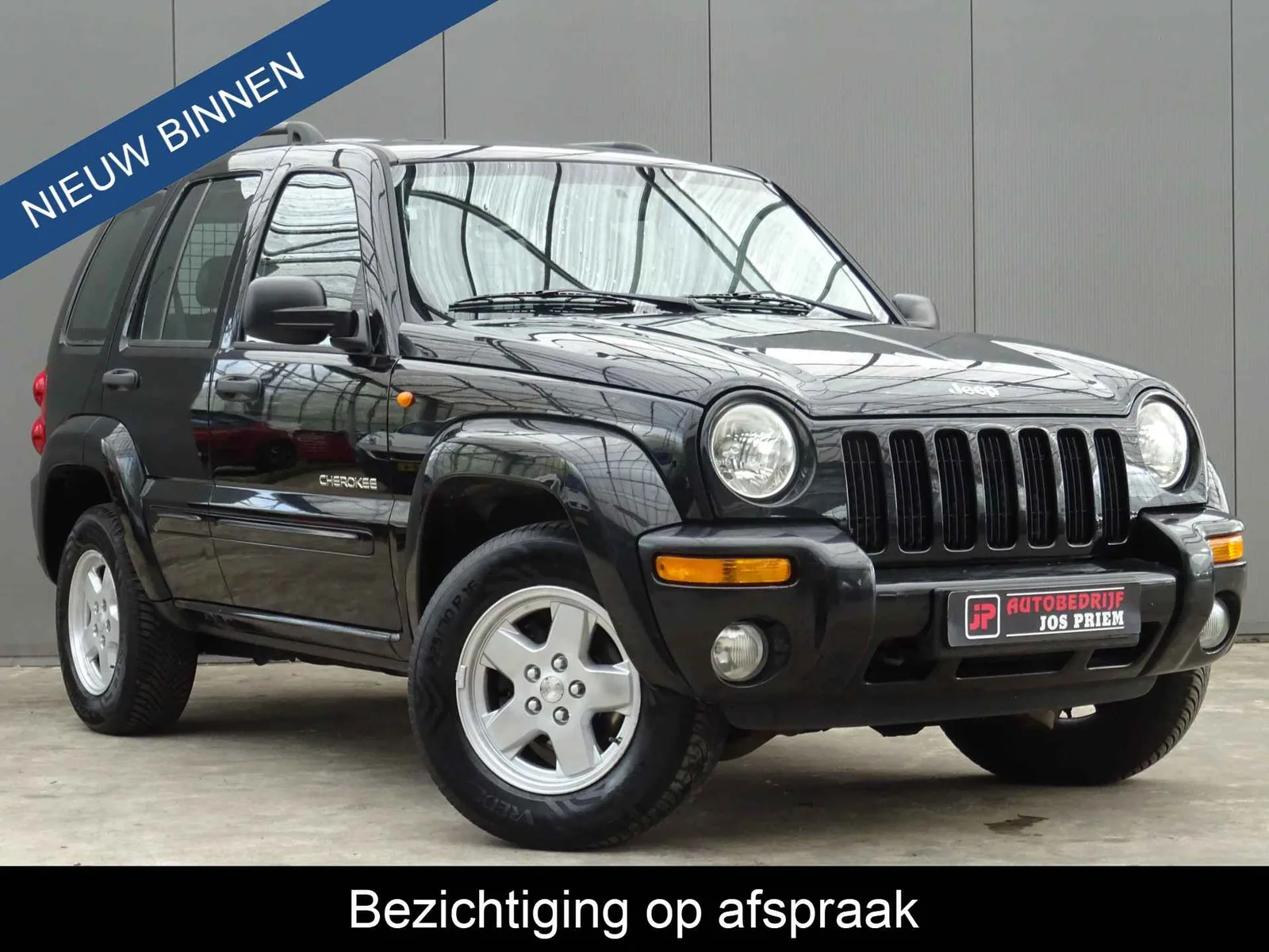 Jeep Cherokee (2004) — foto 1
