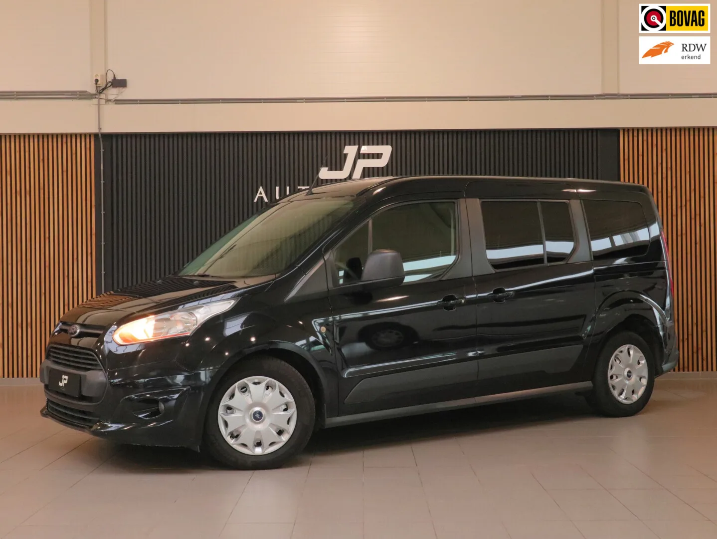Ford Grand Tourneo Connect (2014) — foto 1