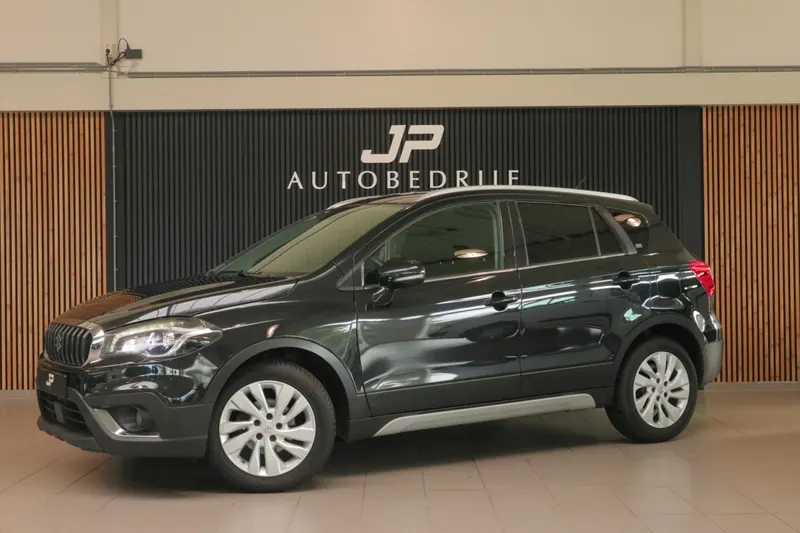 Suzuki S-Cross (2019)