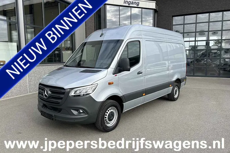 Mercedes-Benz Sprinter (2024)