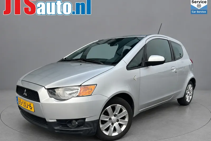 Mitsubishi Colt (2010)
