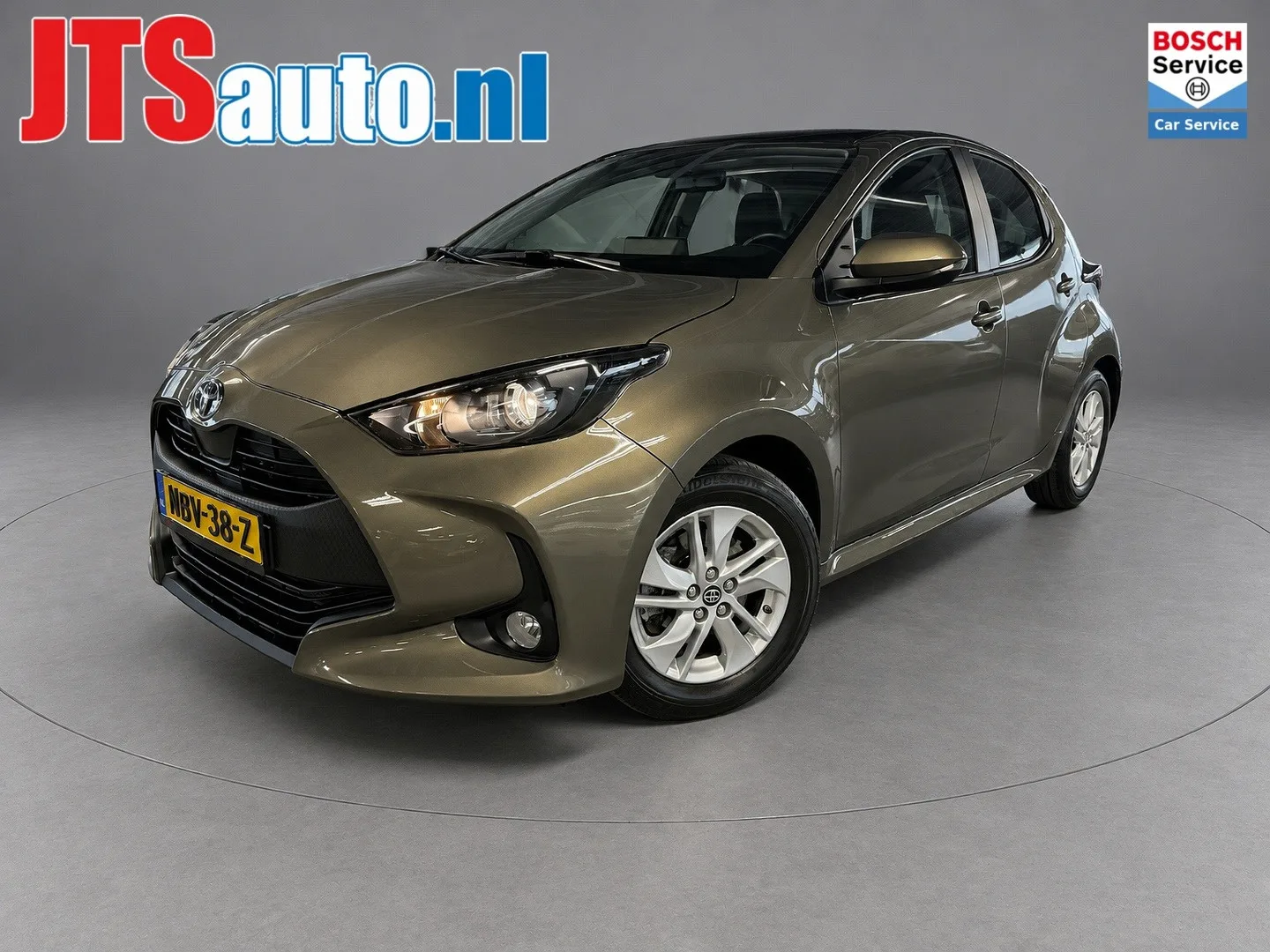 Toyota Yaris (2022) — foto 1