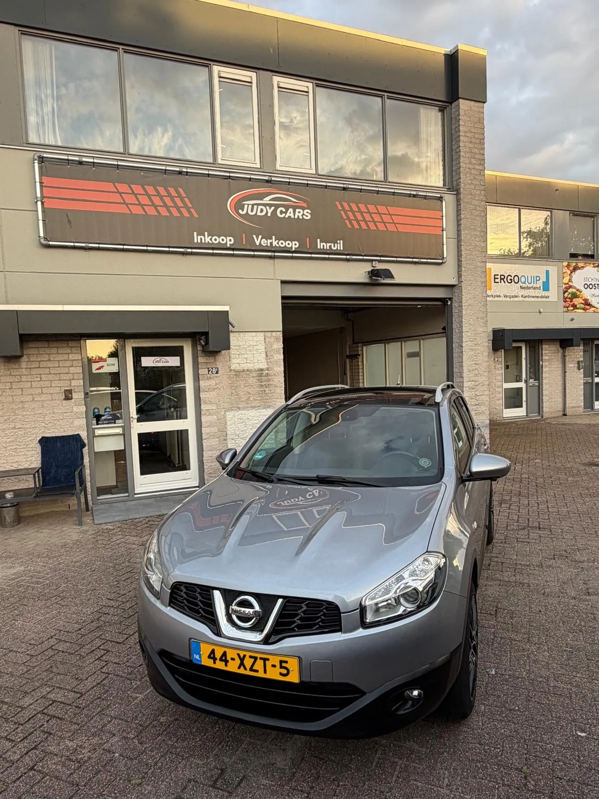 Nissan Qashqai (2012) — foto 1