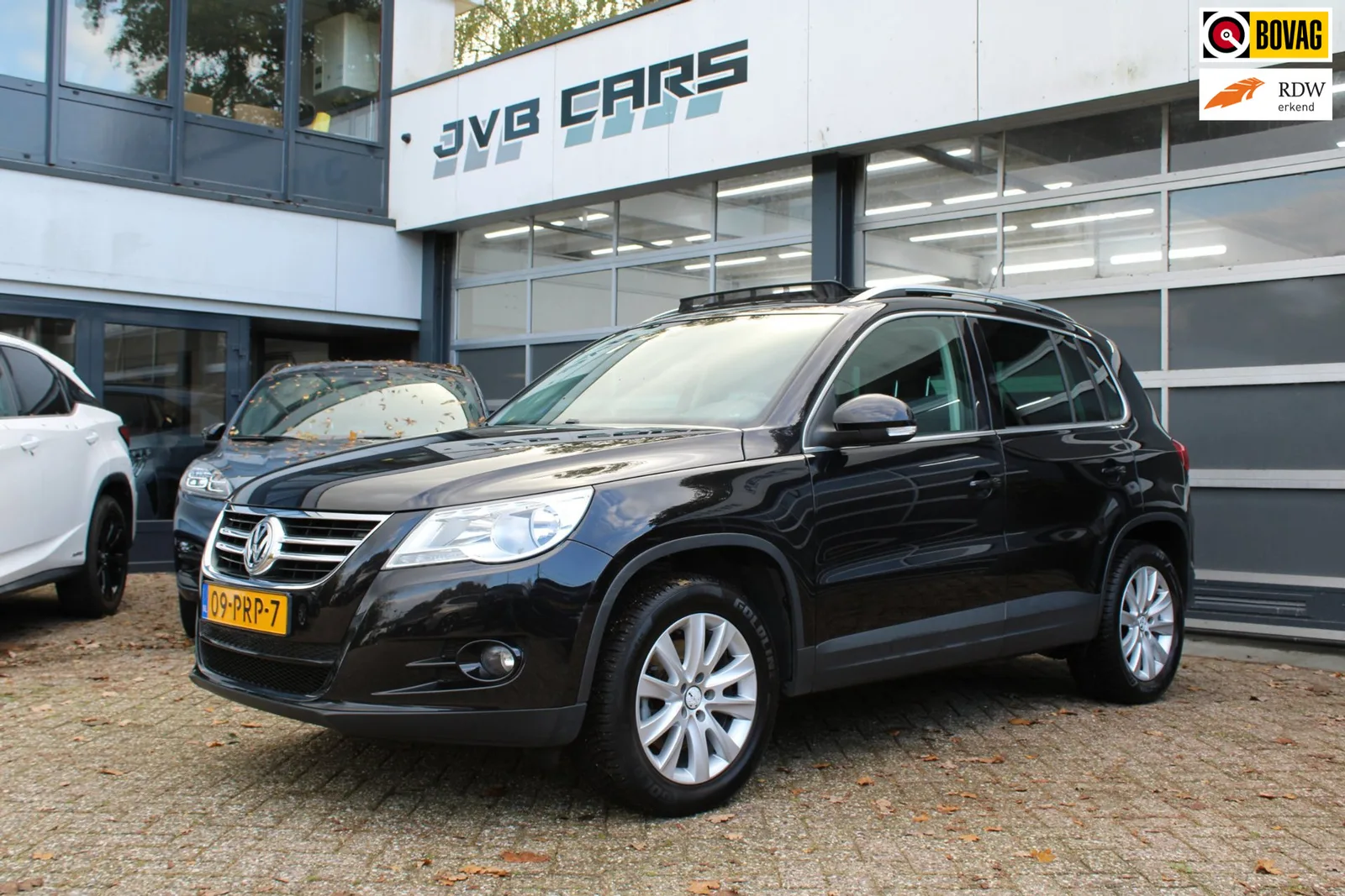 Volkswagen Tiguan (2011) — foto 1
