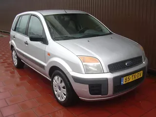 Ford Fusion (2007) — foto 1