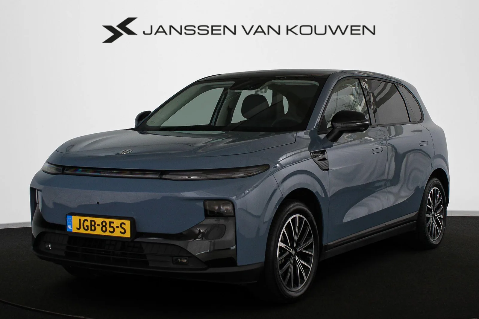 Leapmotor B10 (2025) — foto 1