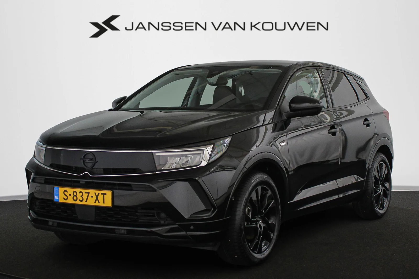 Opel Grandland (2023) — foto 1