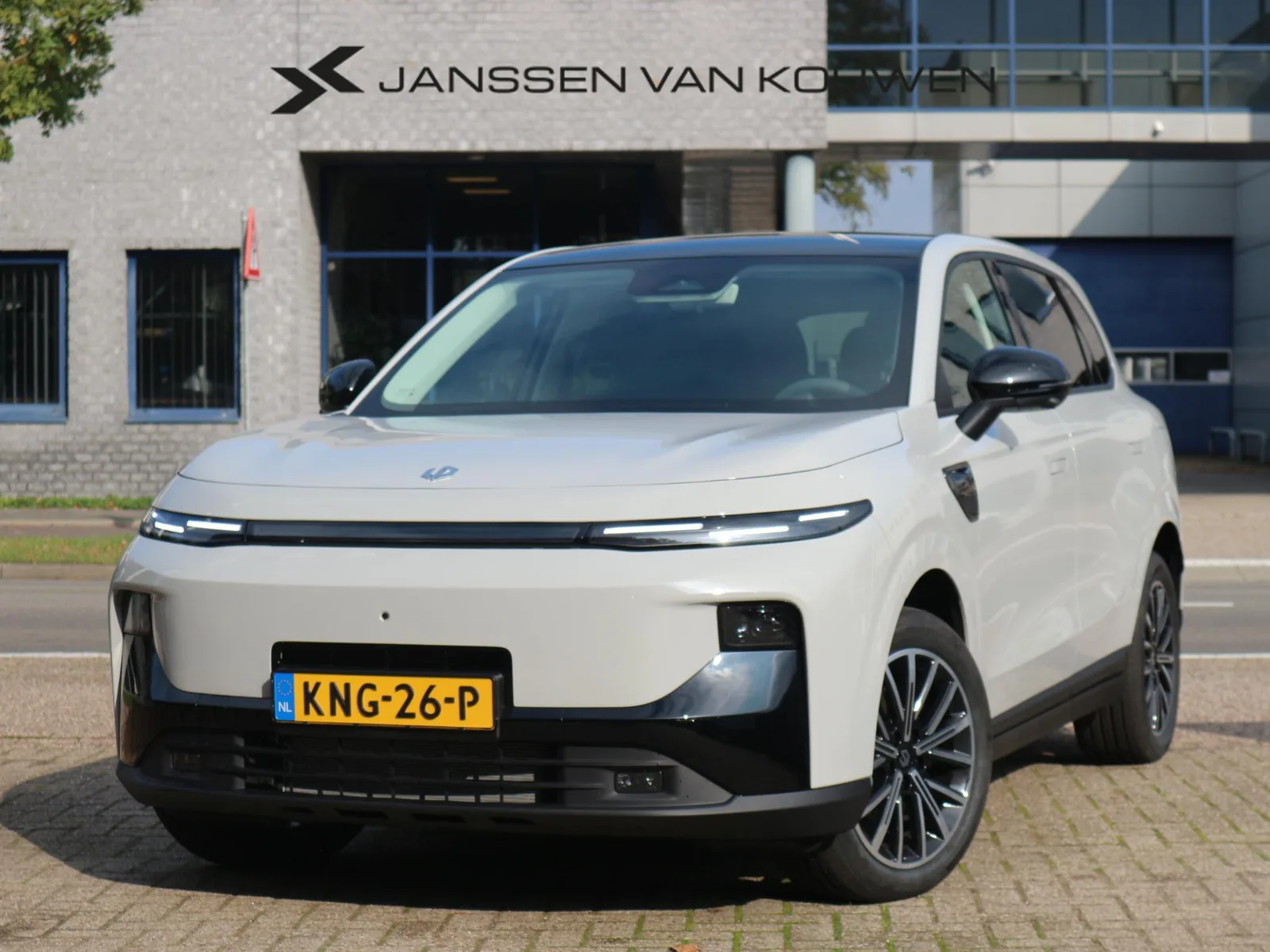 Leapmotor B10 (2026) — foto 1