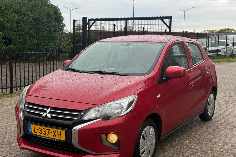 Mitsubishi Space Star (2021)