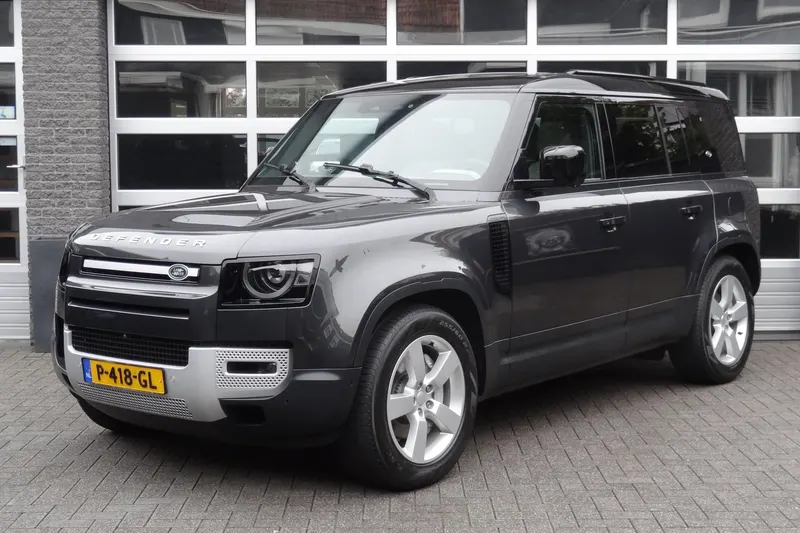 Land Rover Defender (2022)