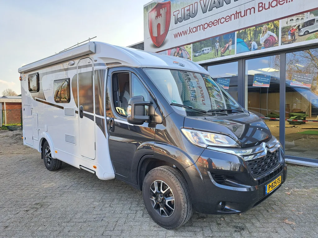 Carado V 337 (2022) — foto 1