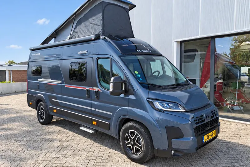 Adria Twin (2026)